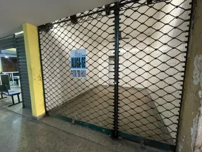 Ponto Comercial para alugar, 26m² no Alcântara, São Gonçalo