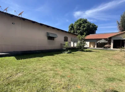 Casa com 4 Quartos à venda, 240m² no Residencial Itaipu, Goiânia