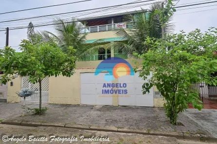 Sobrado com 4 Quartos à venda, 330m² no , Peruíbe