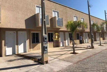 Casa de Condomínio com 2 Quartos para venda ou aluguel, 53m² no Vila Mineirão, Sorocaba