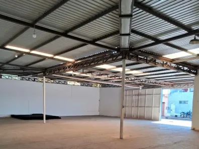 Galpão/Depósito/Armazém à venda, 560m² no Morumbi, Uberlândia