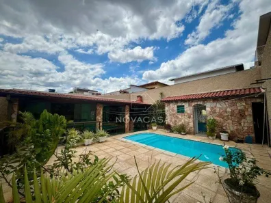 Casa com 3 Quartos à venda, 231m² no Santa Branca, Belo Horizonte