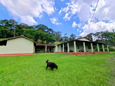 Fazenda/Sítio com 4 Quartos à venda, 263780m² no Centro, Juquitiba