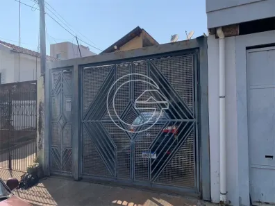 Casa com 3 Quartos à venda, 70m² no Centro, Marília