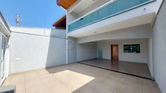 Casa com 3 Quartos para alugar, 208m² no Parque Residencial Jaguari, Americana