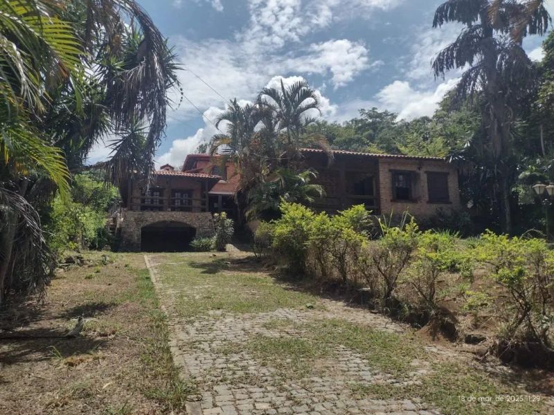 Casa com 6 quartos — Bandeirantes (Pampulha), Belo Horizonte