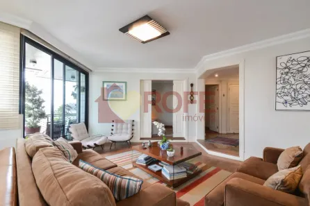 Apartamento com 3 Quartos à venda, 202m² no Moema, São Paulo