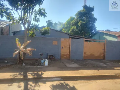Casa com 2 Quartos para alugar, 60m² no Setor Ponta Kayana, Trindade