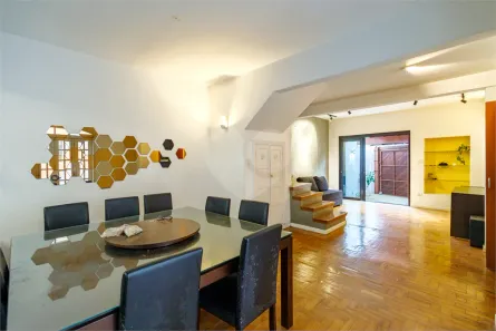 Sobrado com 3 Quartos para alugar, 182m² no Mirandópolis, São Paulo