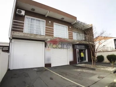 Sobrado com 3 Quartos à venda, 347m² no Maria Antonieta, Pinhais