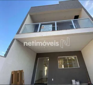 Casa com 3 Quartos à venda, 70m² no , Sarzedo