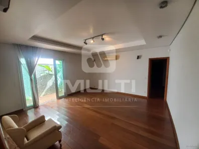 Casa com 3 Quartos para alugar, 324m² no Morada da Colina, Uberlândia