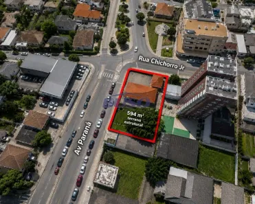 Lote/Terreno à venda, 594m² no Cabral, Curitiba