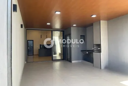 Casa com 2 Quartos à venda, 72m² no Planalto, Uberlândia