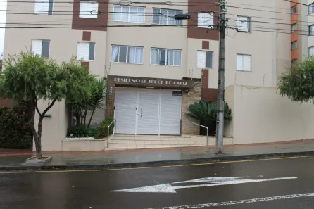 Apartamento com 3 Quartos para alugar, 70m² no Centro, Londrina