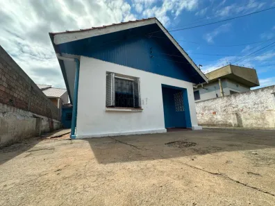 Casa com 3 Quartos à venda, 180m² no Rio Branco, Canoas