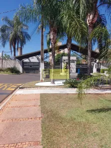 Casa com 3 Quartos para alugar, 160m² no Higienópolis, São José do Rio Preto