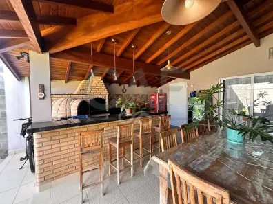 Casa com 3 Quartos à venda, 202m² no Parque Residencial Palm Park, Holambra