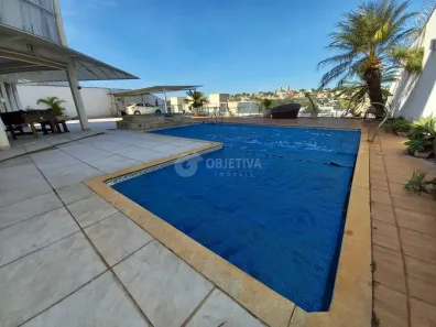 Casa com 5 Quartos à venda, 830m² no Vigilato Pereira, Uberlândia