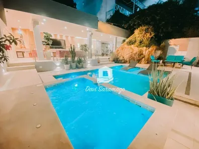 Casa com 3 Quartos à venda, 450m² no São Francisco, Niterói