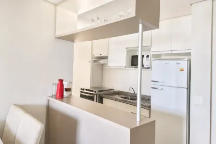 Apartamento com 3 Quartos para alugar, 65m² no Centro, Londrina