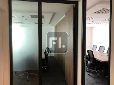 Sala Comercial à venda, 111m² no Cidade Monções, São Paulo