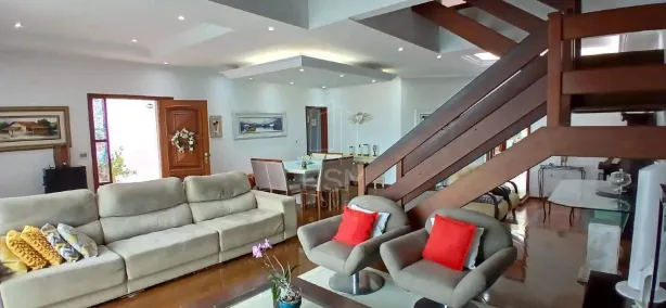 Sobrado com 4 Quartos à venda, 343m² no Dos Casa, São Bernardo do Campo