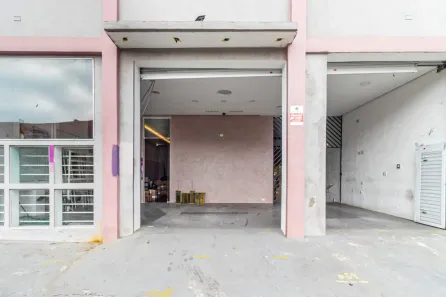 Ponto Comercial com 14 Quartos para alugar, 800m² no Santa Teresinha, São Paulo