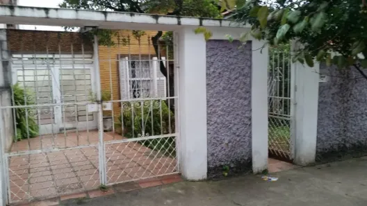 Casa com 3 Quartos para alugar, 200m² no Cidade Vargas, São Paulo