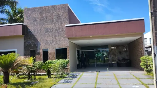 Casa de Condomínio com 3 Quartos à venda, 500m² no Atalaia, Ananindeua
