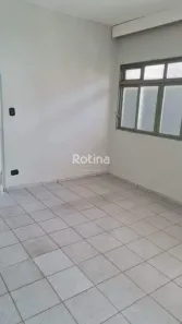 Casa com 4 Quartos à venda, 68m² no Centro, Uberlândia