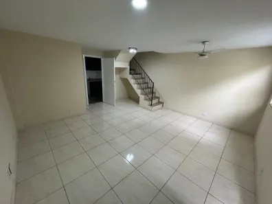 Casa de Condomínio com 2 Quartos à venda, 180m² no Jacarepaguá, Rio de Janeiro
