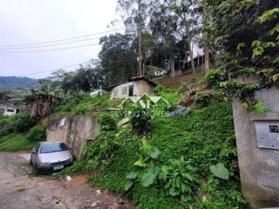 Lote/Terreno à venda, 540m² no Mosela, Petrópolis