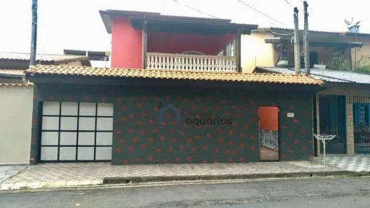 Casa com 4 Quartos à venda, 180m² no Jardim Terras de São João, Jacareí