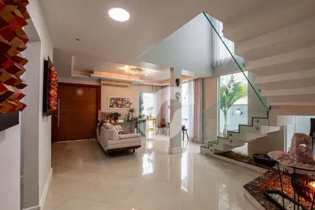 Casa de Condomínio com 3 Quartos à venda, 219m² no Badu, Niterói