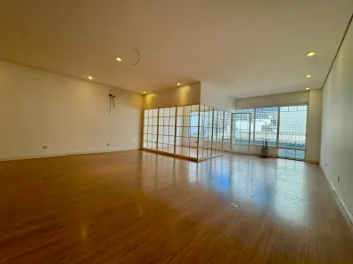 com 12 Quartos para alugar, 500m² no Itaim Bibi, São Paulo