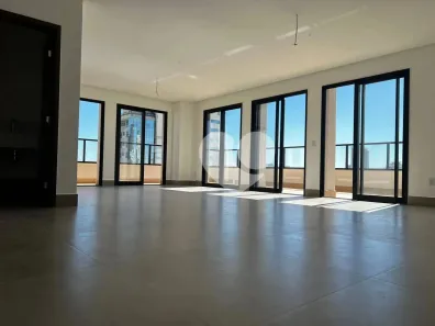 Apartamento com 3 Quartos à venda, 235m² no Setor Bueno, Goiânia