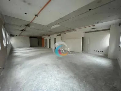 Sala Comercial para alugar, 140m² no Indianópolis, São Paulo