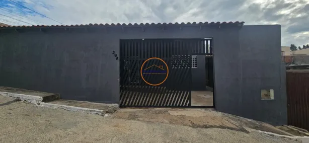 Casa com 3 Quartos para alugar, 120m² no Setor Habitacional Arniqueira, Brasília