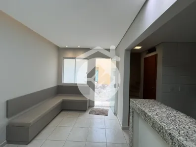 Casa de Condomínio com 2 Quartos para alugar, 80m² no Vigilato Pereira, Uberlândia
