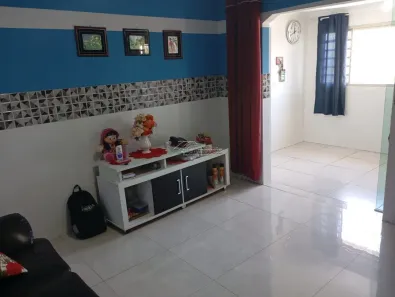 Casa com 2 Quartos para alugar, 110m² no Jardim Santa Emília, Hortolândia