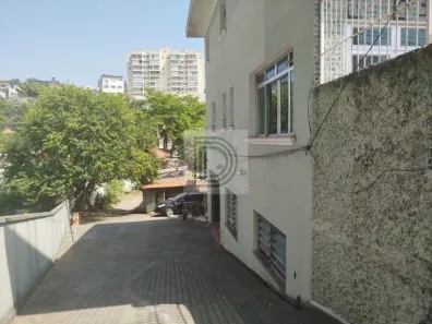 Sobrado com 4 Quartos à venda, 400m² no Vila Ipojuca, São Paulo