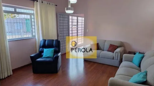 Casa com 3 Quartos à venda, 240m² no Jardim Nova Europa, Campinas