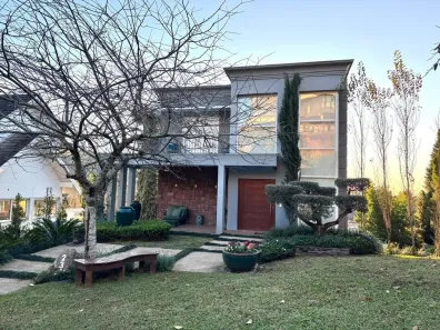 Casa com 3 Quartos à venda, 430m² no Vila Prinstrop, Gramado