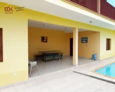 Sobrado com 5 Quartos à venda, 450m² no Campos Elíseos, Taubaté