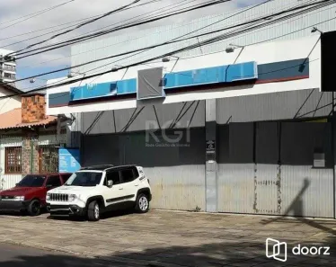 Galpão/Depósito/Armazém com 1 Quarto à venda, 230m² no Jardim Botânico, Porto Alegre