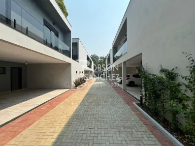 Casa de Condomínio com 4 Quartos à venda, 272m² no Jardim Petrópolis, São Paulo