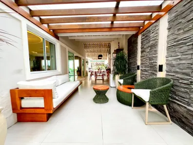 Casa de Condomínio com 3 Quartos à venda, 340m² no De Lourdes, Fortaleza