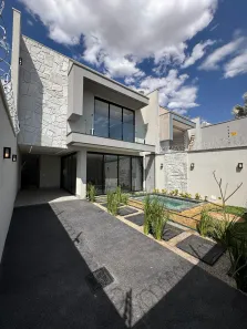 Sobrado com 3 Quartos à venda, 160m² no Parque Amazônia, Goiânia