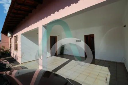 Casa com 3 Quartos à venda, 166m² no Monte Belo, Londrina